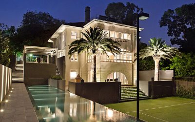 Elevate Your Exotic Pool: The Art of Pool Light Accessorising