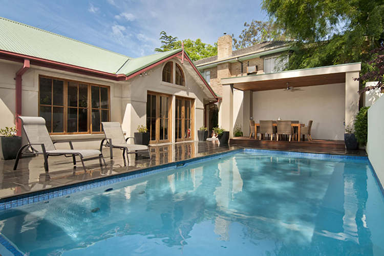 How to get the best use out of your swimming pool during spring