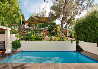 Sloping block builders